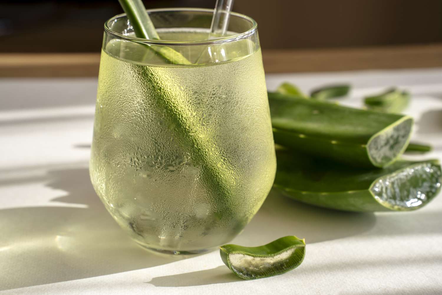 Beyond Sunburns: How Aloe Vera Juice Benefits Your Whole Body